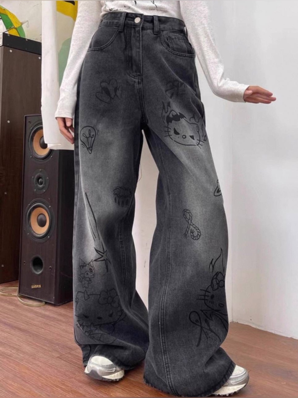 Wide-Leg Black Graphic hello kitty Jeans for Women - Picture 3 of 6